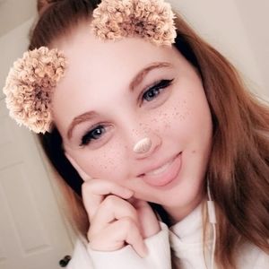 Meet your Posher, Katelyn